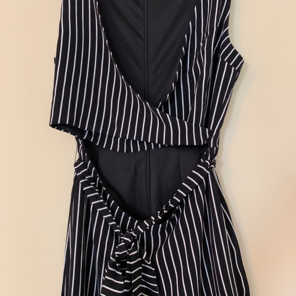 Wide leg blue striped playsuit - Picture 2 of 3